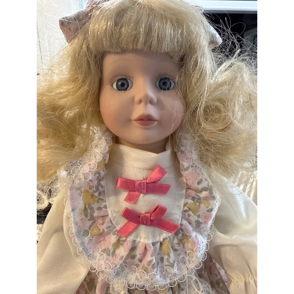 Dynasty Doll Collection A Stroll in the Park Porcelain Doll Blonde Blue Eyes 16"